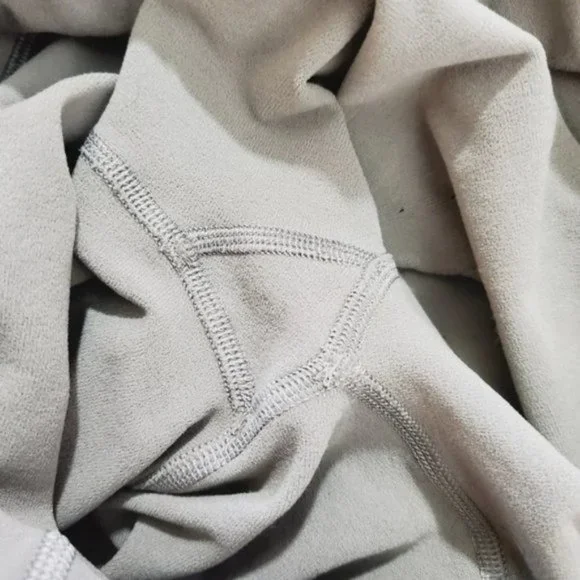 Lululemon REAVEAL TIGHT CARBON DUST LEGGING - Picture 16 of 16